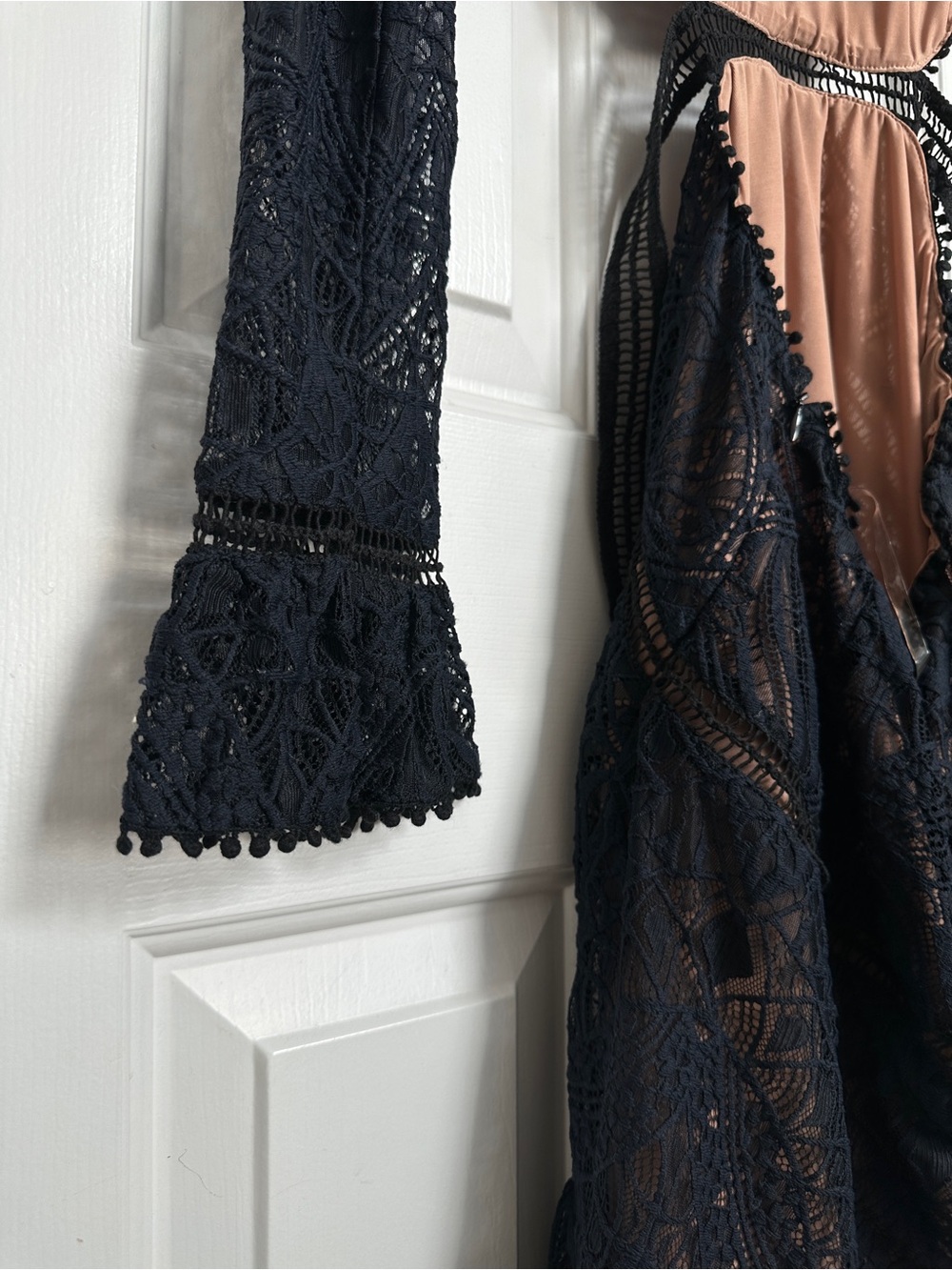 For Love & Lemons Black (Dark Navy) Lace Backless Long Sleeve Mini Dress - L - Picture 5 of 8
